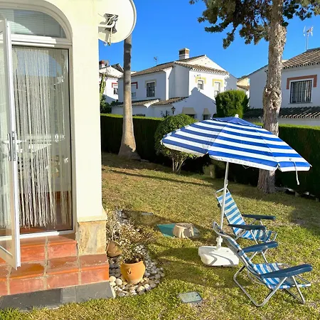 Holiday home Evans Realty Bb Adosado & Piscina & Tenis & Jardines *