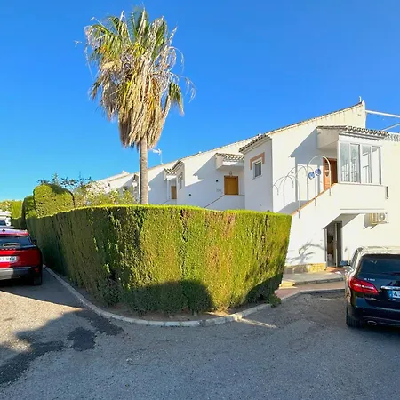 Evans Realty Bb Adosado & Piscina & Tenis & Jardines Holiday home Torrox