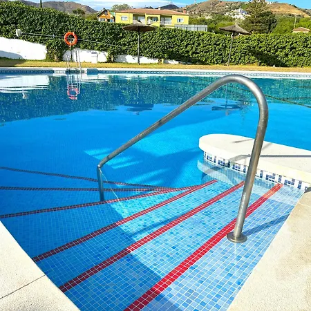 Holiday home Evans Realty Bb Adosado & Piscina & Tenis & Jardines Torrox